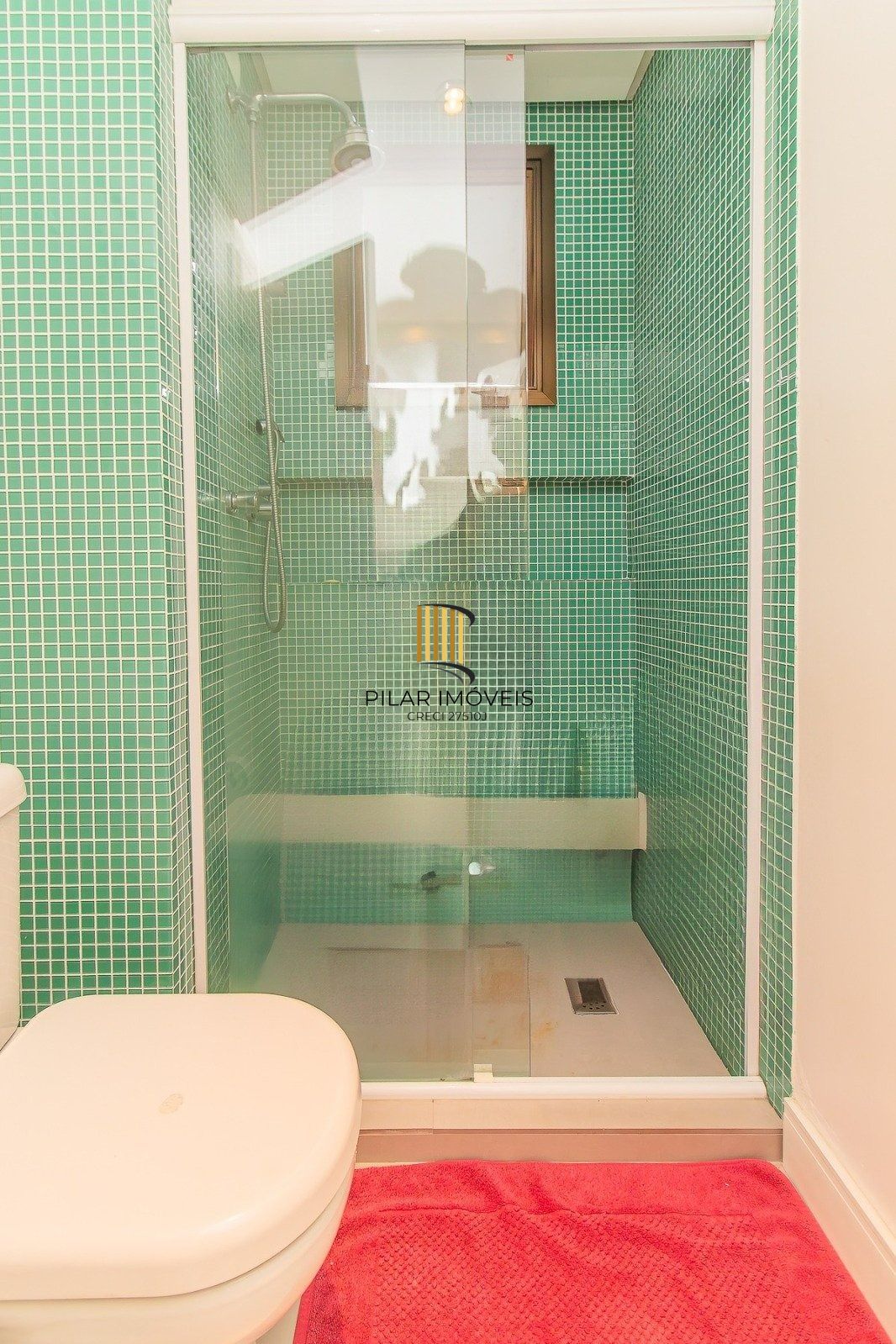 Apartamento exclusivo, decorado com requinte e uma vista incrível!