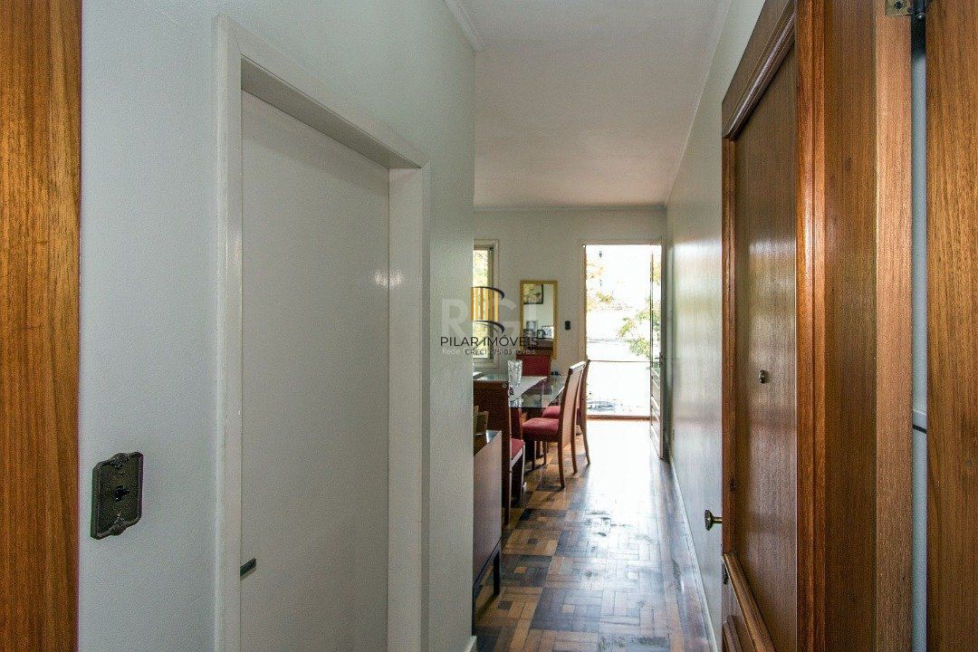 Apartamento para Venda - 132m², 3 dormitórios, 1 vaga - Glória