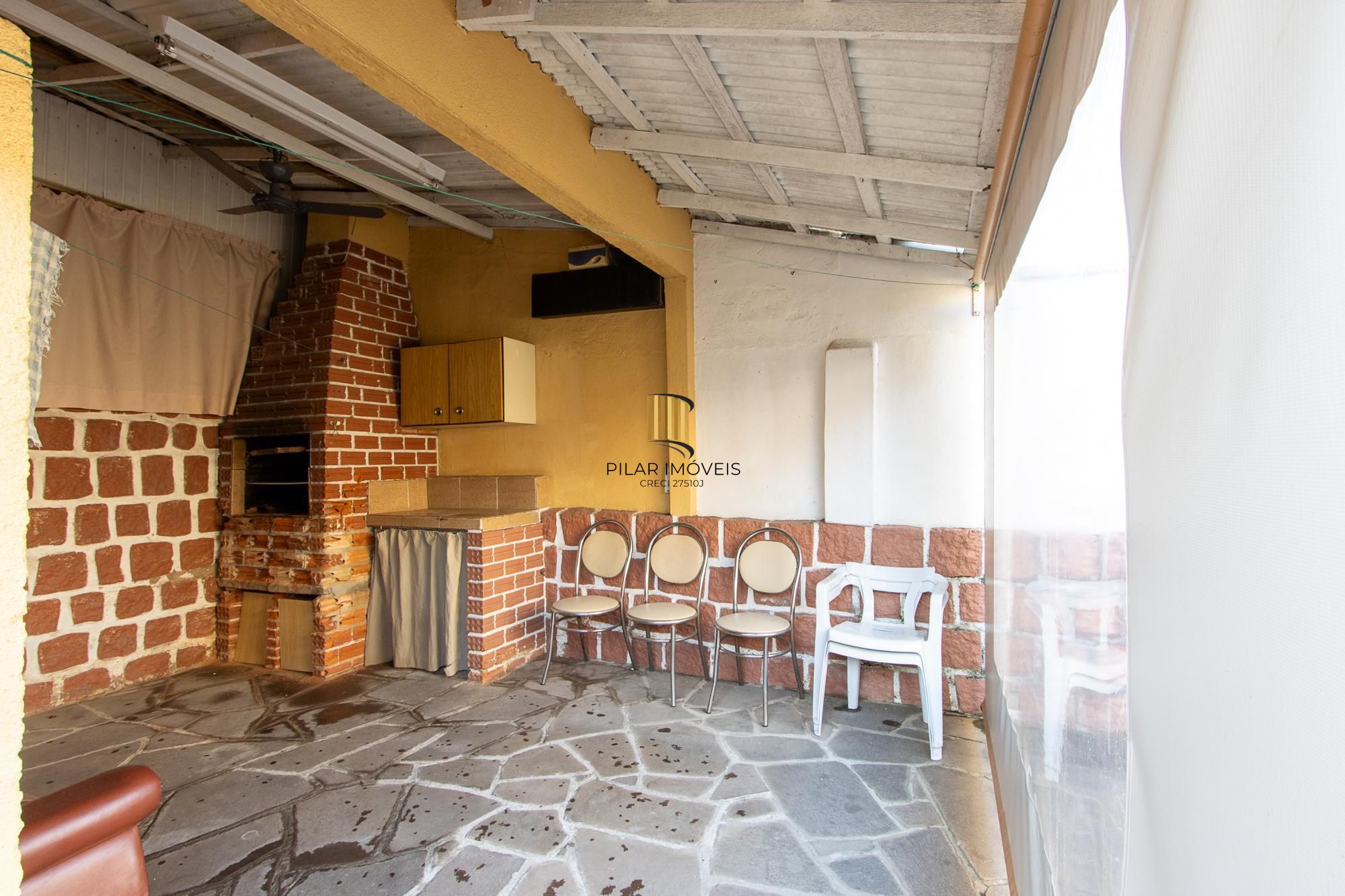 Casa 3 dormitórios no bairro Cavalhada