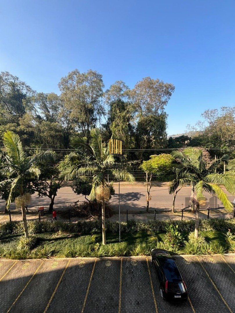 Apartamento mobiliado, 3 quartos, 1 vaga escriturada, elevador, infra - Alto Petrópolis