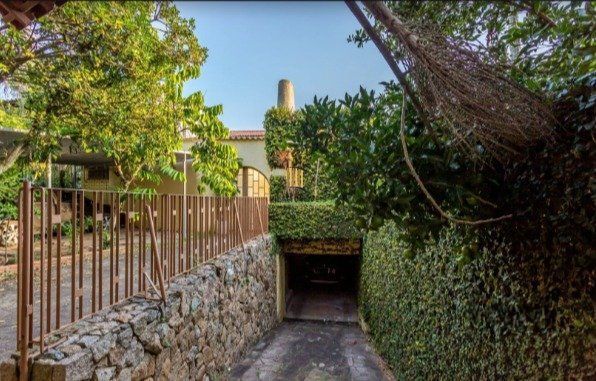 Casa no Bairro Vila Assunção com 4 dormitórios sendo 1 suíte e vista para o Guaíba