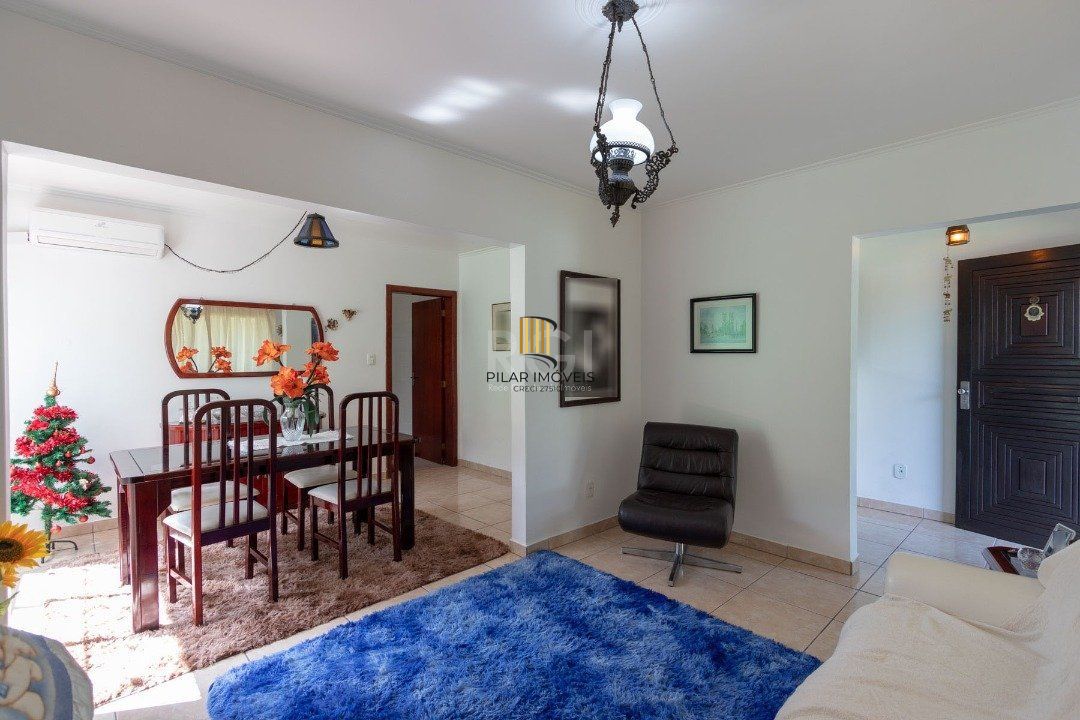 Casa para Venda - 182m², 4 dormitórios, sendo 1 suites, 4 vagas - Jardim Isabel