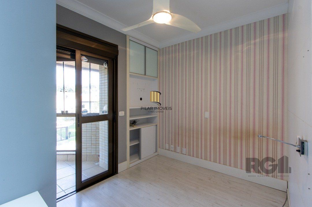 Apartamento para Venda - 200.1m², 3 dormitórios, sendo 3 suites, 5 vagas - Cristal