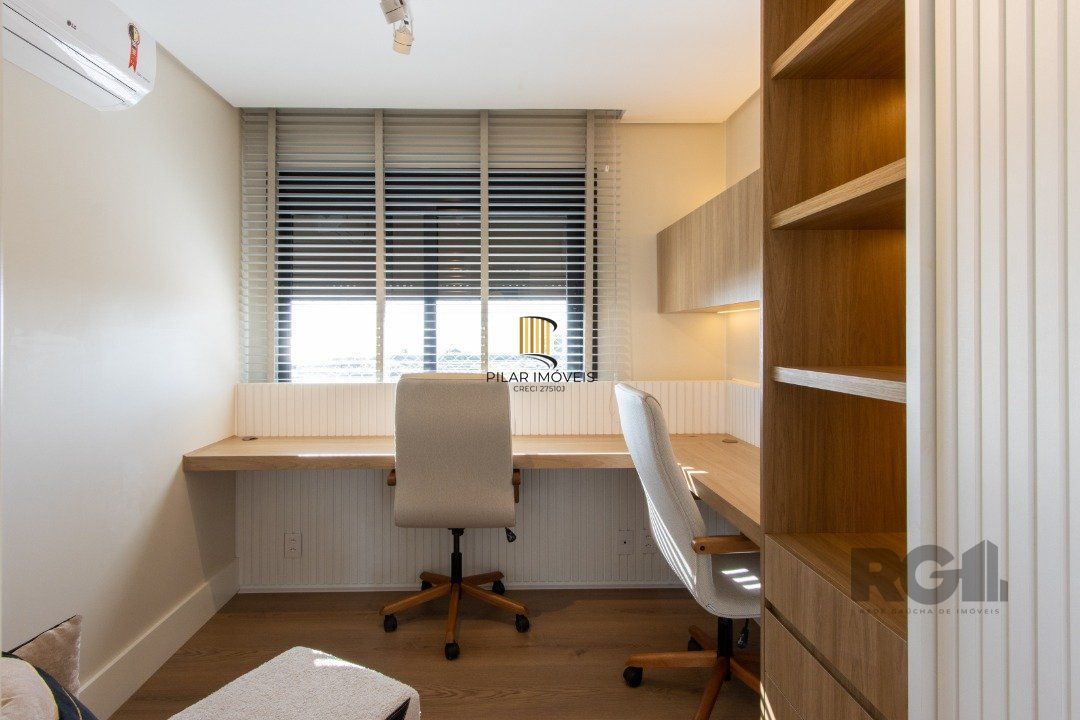 Duplex para Venda - 128.73m², 3 dormitórios, sendo 1 suites, 3 vagas - Cristal
