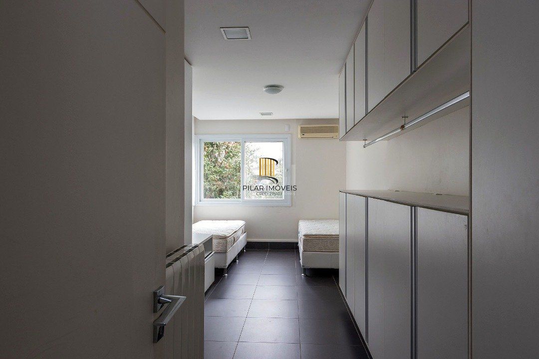 Casa Condominio para Venda - 664m², 4 dormitórios, sendo 4 suites, 4 vagas - Terra Ville
