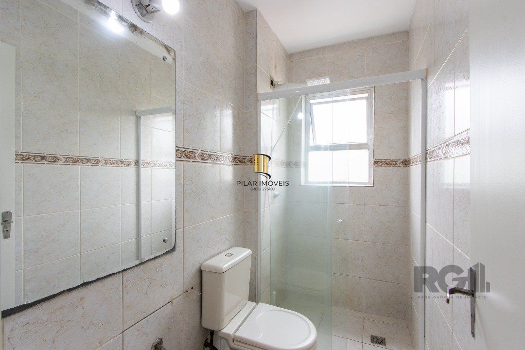 Apartamento de 2 dormitórios no Menino Deus.