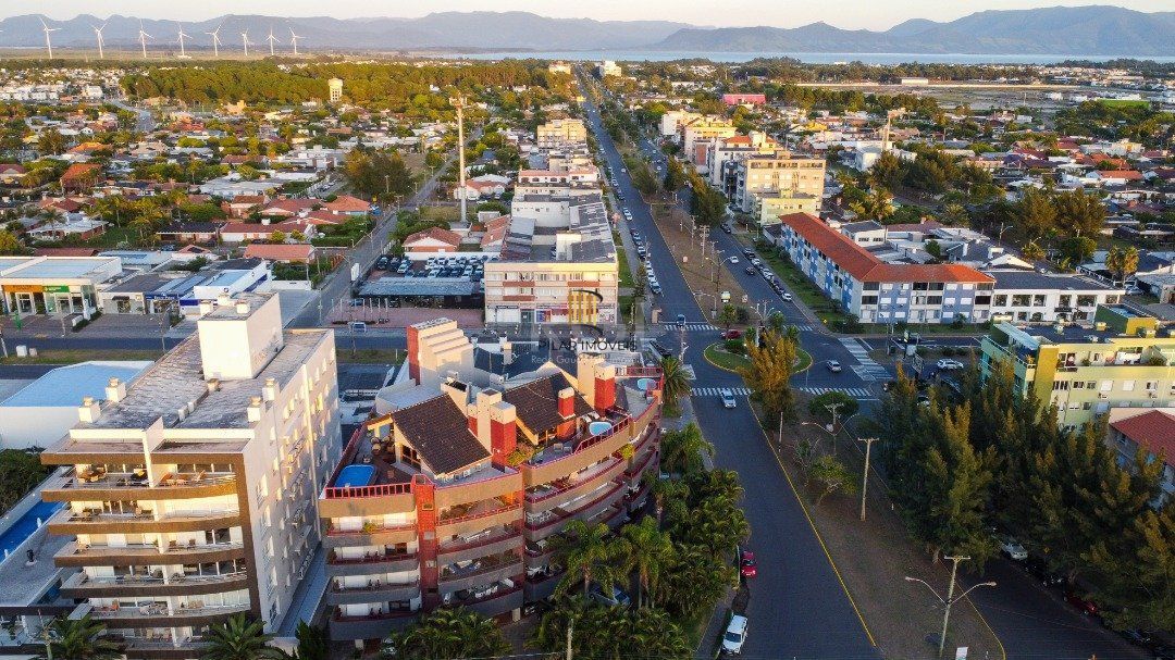 Apartamento para Venda - 153m², 3 dormitórios, sendo 1 suites, 2 vagas - Atlântida