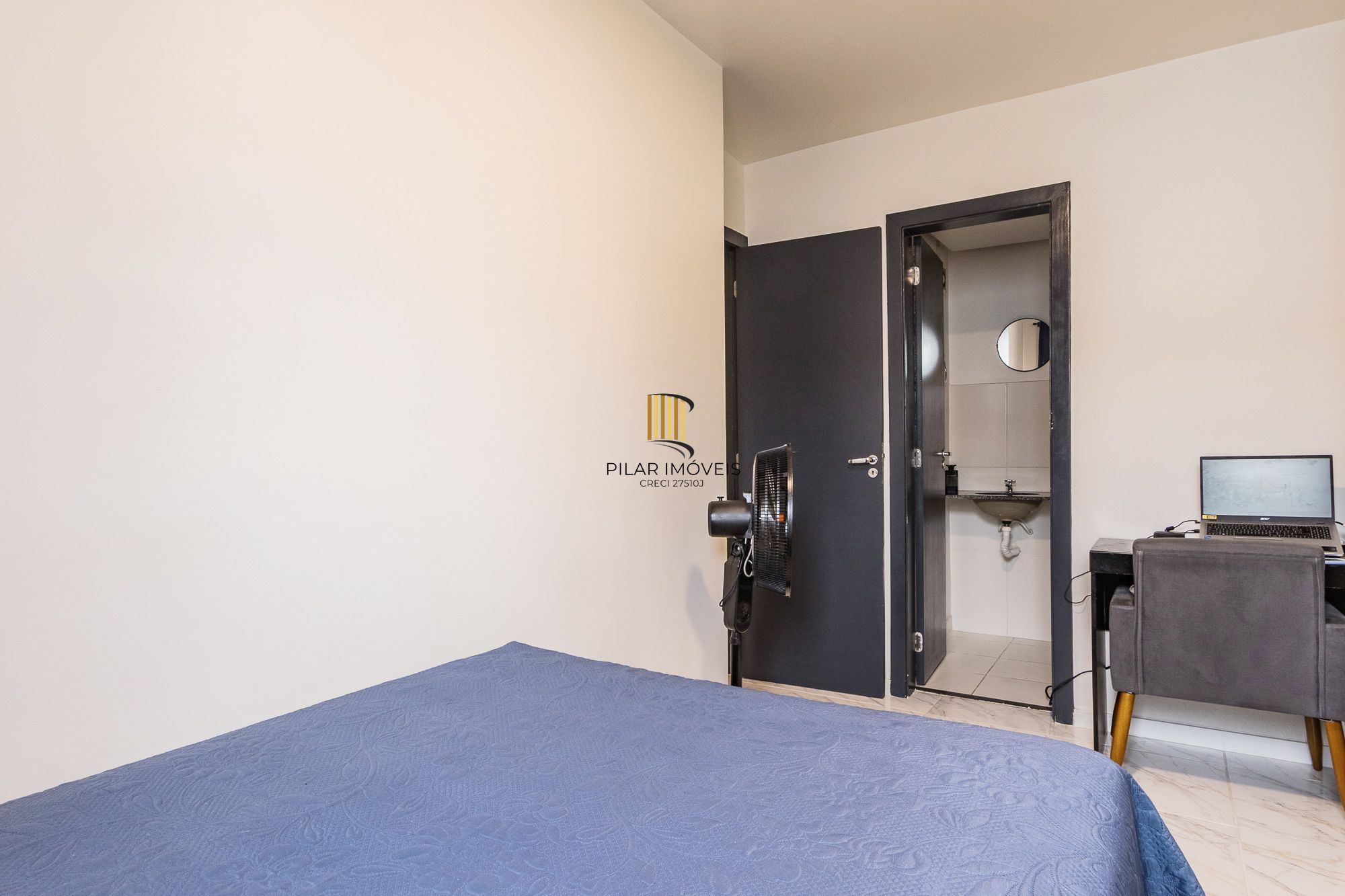 Apartamento 2 dormitórios no bairro Costa e Silva