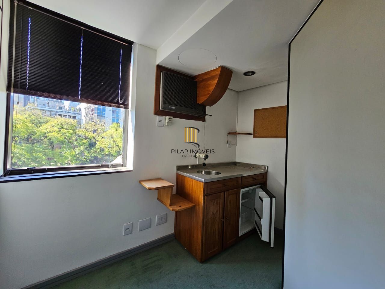 Sala comercial para locação no bairro Moinhos de vento