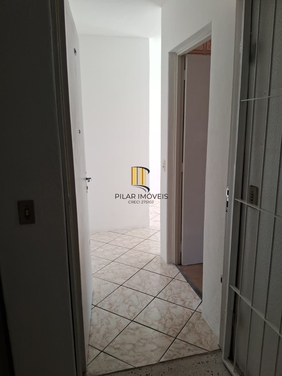 Apartamento para Venda - 75.78m², 2 dormitórios, 1 vaga - Tristeza