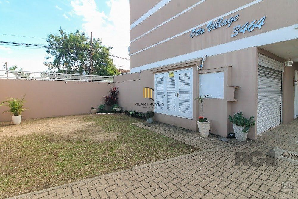 Casa em  condomínio 3 dormitórios na Av Otto Niemeier