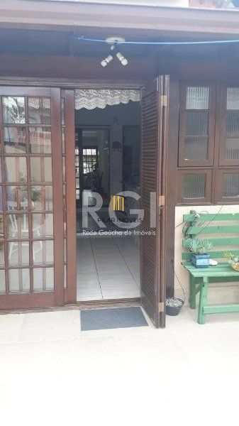 Casa para Venda - 110.14m², 2 dormitórios, sendo 1 suites, 2 vagas - Hípica