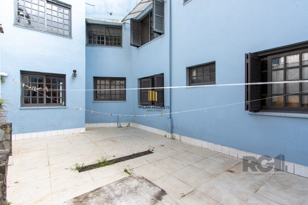 Casa 3 dormitórios no bairro Nonoai