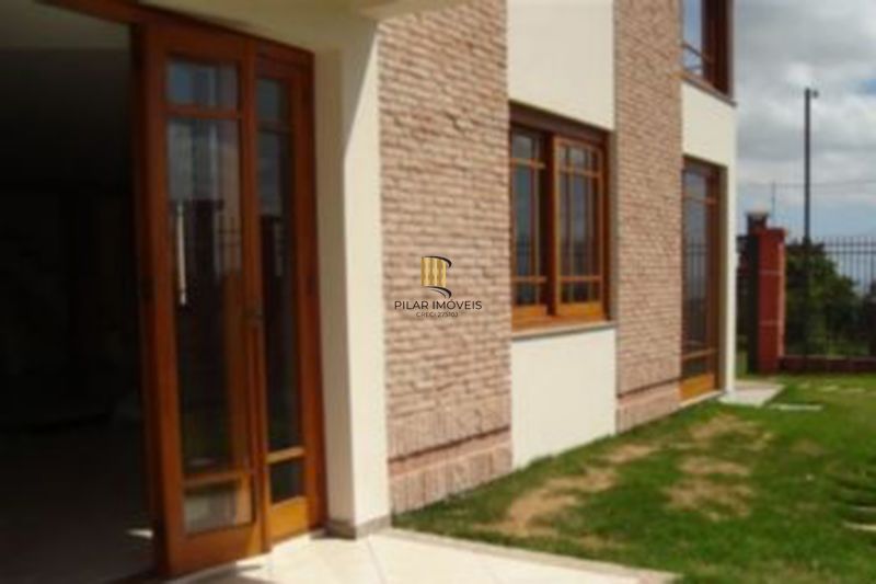 Casa para Venda - 270m², 3 dormitórios, sendo 1 suites, Vila Nova