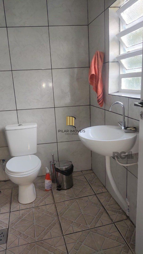 Casa 2 dormitórios no bairro Espírito Santo