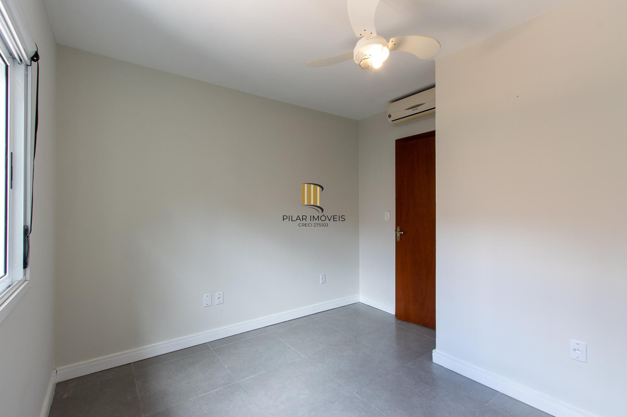 Casa de Condomínio 2 dormitórios no bairro Hípica