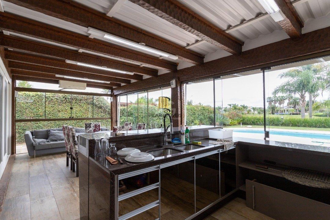 Casa Condominio para Venda - 348m², 3 dormitórios, sendo 1 suites, 2 vagas - Terra Ville