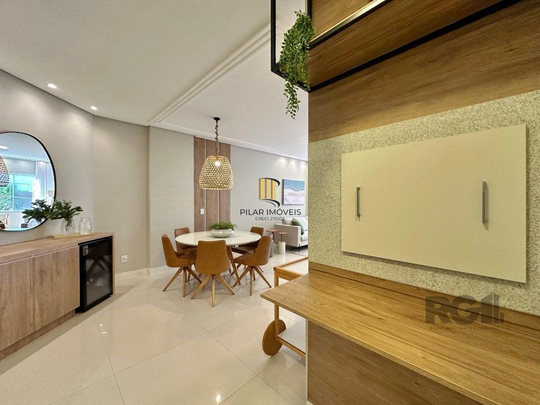 APARTAMENTO JUNTO A? BEIRA MAR  PE? NA AREIA!