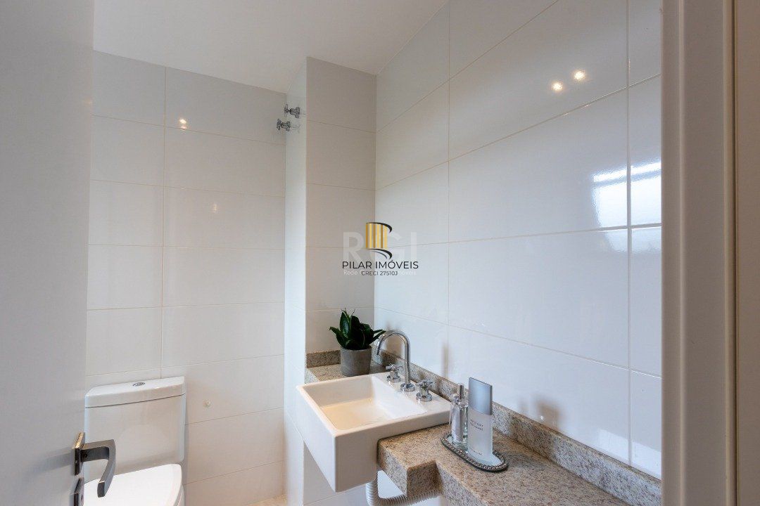 Apartamento para Venda - 164m², 3 dormitórios, sendo 3 suites, 3 vagas - Pedra Redonda