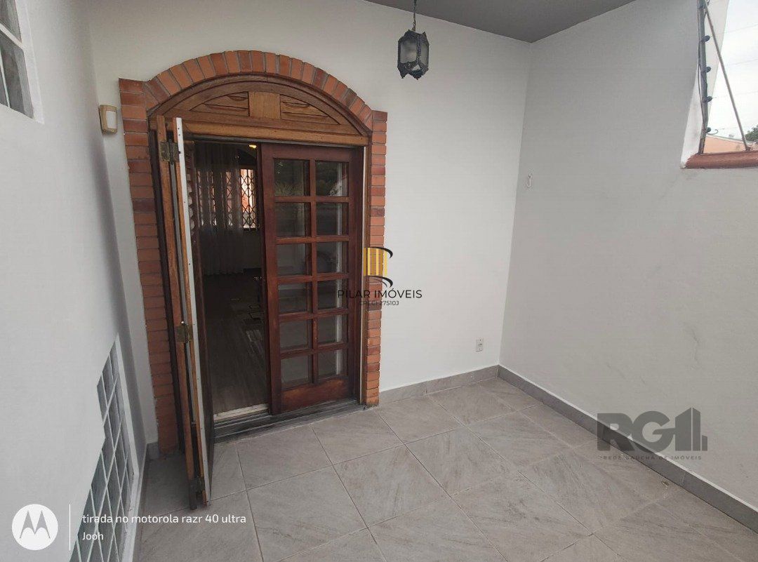 Casa 4 dormitórios no bairro Cavalhada