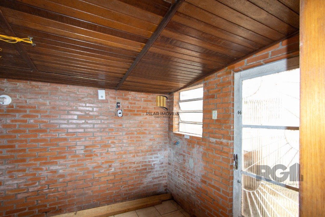 Casa 6 dormitórios no bairro Tristeza