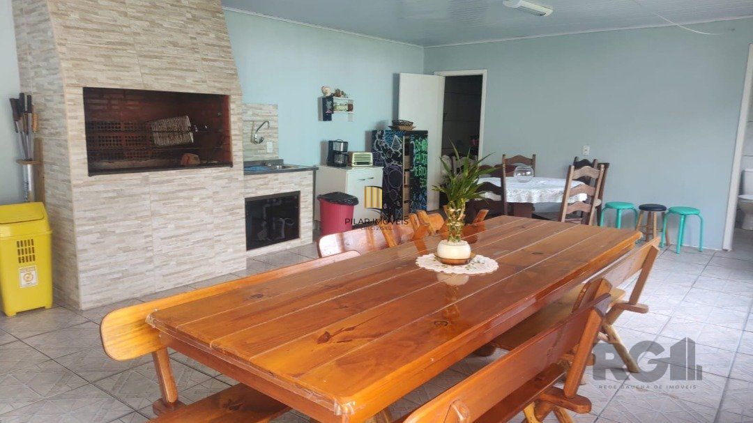 Casa 2 dormitórios no bairro Espírito Santo