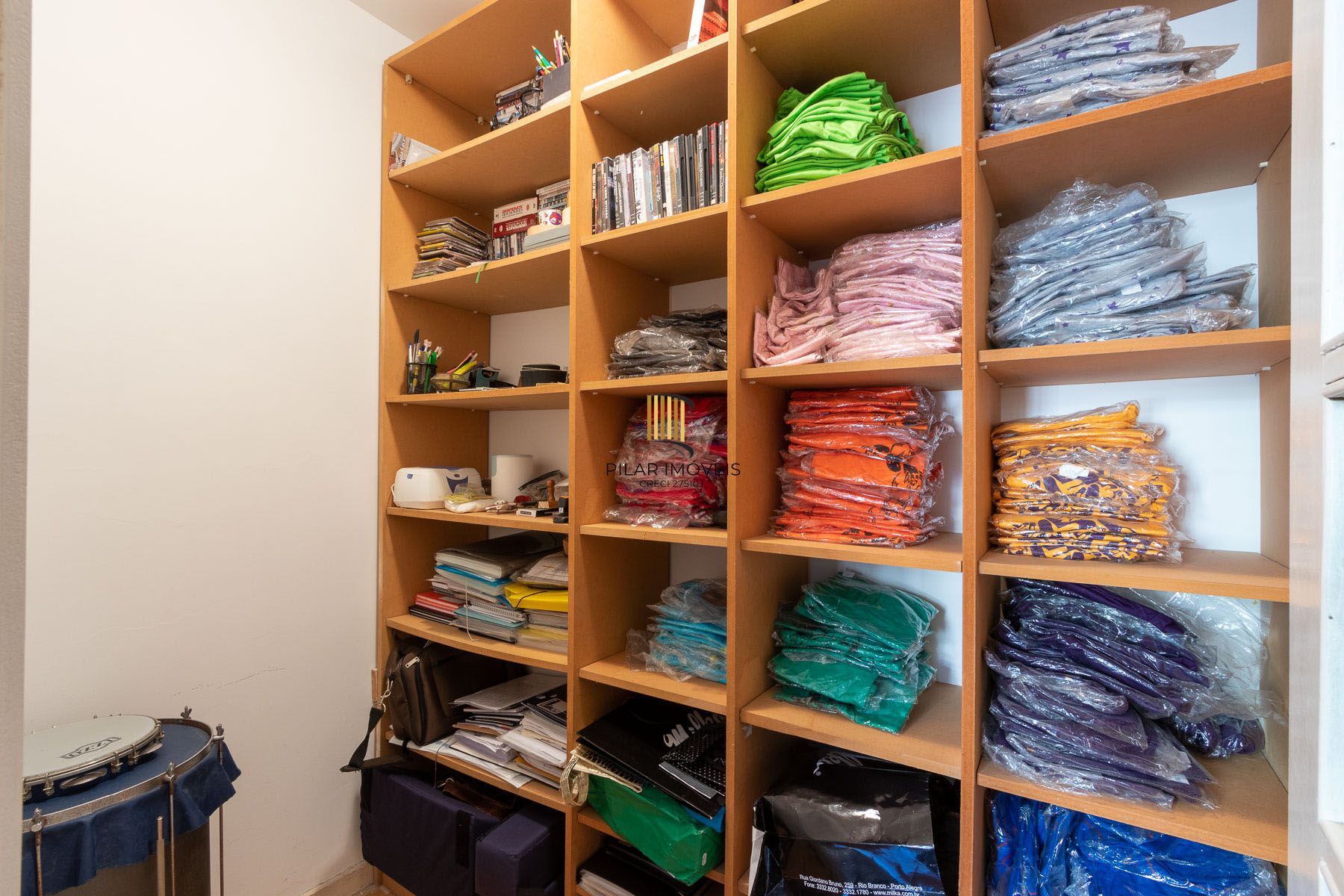 Casa para Venda - 470m², 3 dormitórios, sendo 1 suites, 6 vagas - Nonoai