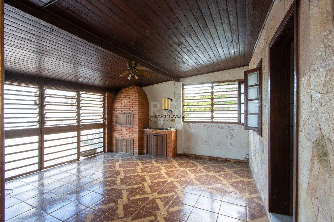 Casa para Venda - 172.54m², 2 dormitórios, sendo 1 suites, 4 vagas - Ipanema