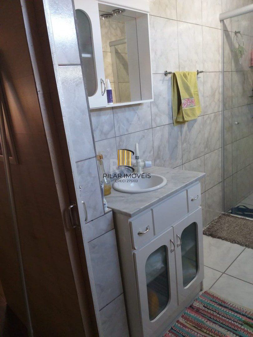 Casa para Venda - 90m², 4 dormitórios, 2 vagas - Restinga Nova