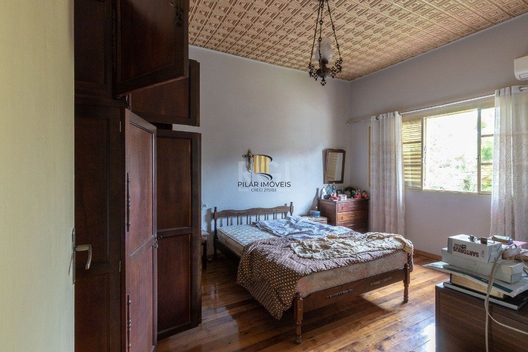 Casa para Venda - 118m², 2 dormitórios, 2 vagas - Medianeira