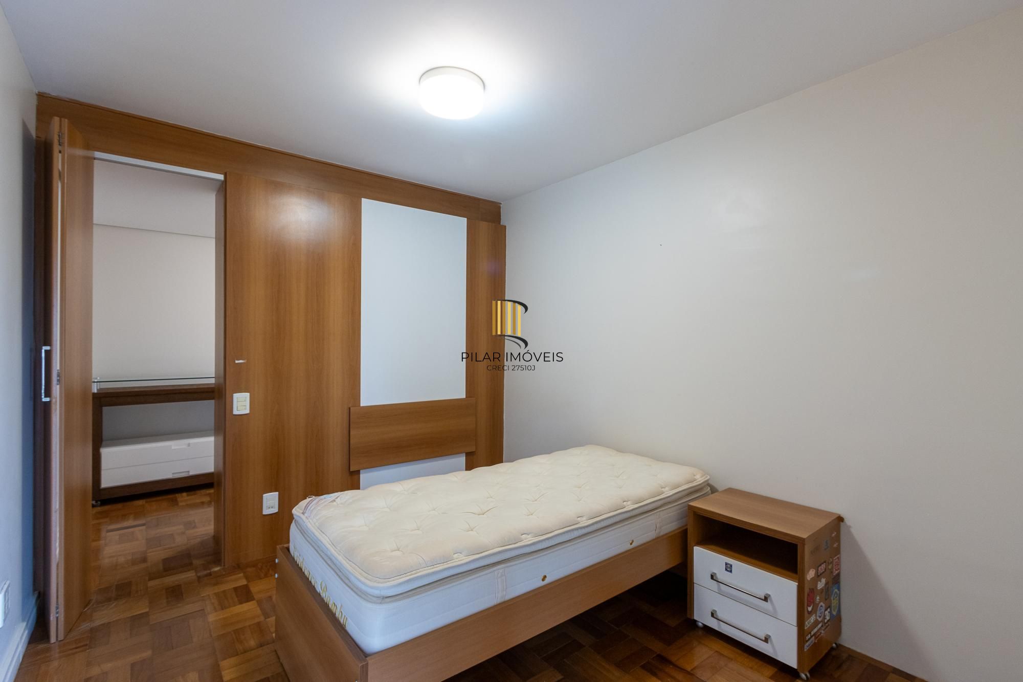 Casa com 4 dormitórios à venda, Jardim Isabel, Porto Alegre