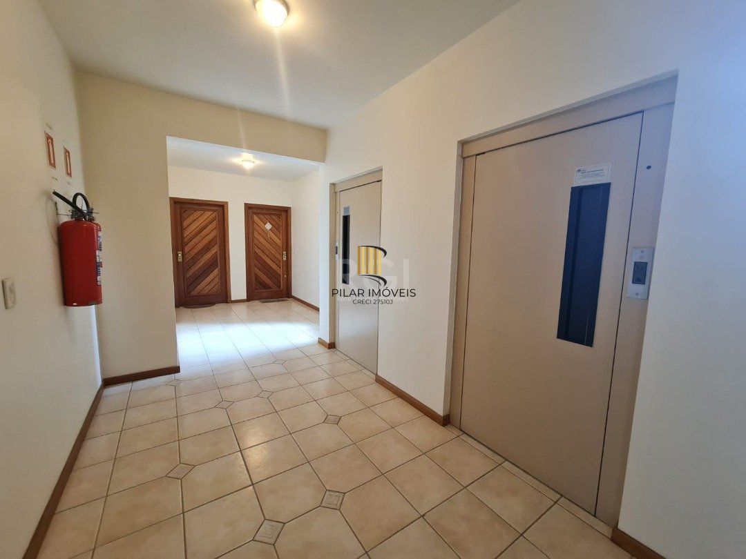 Apartamento 3 dormitórios no bairro Menino Deus