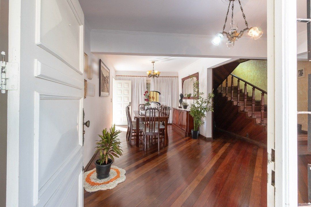 Casa para Venda - 280m², 3 dormitórios, sendo 1 suites, 2 vagas - Nonoai