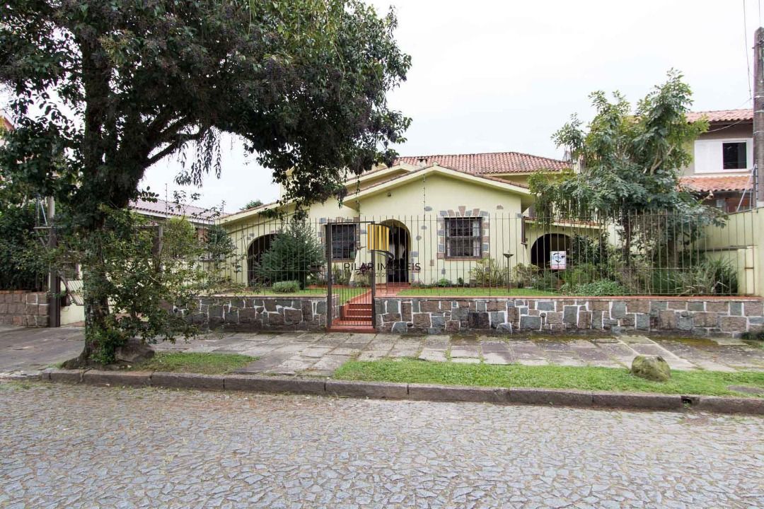 Casa para Venda - 228.93m², 4 dormitórios, sendo 3 suites, 3 vagas - Vila Assunção
