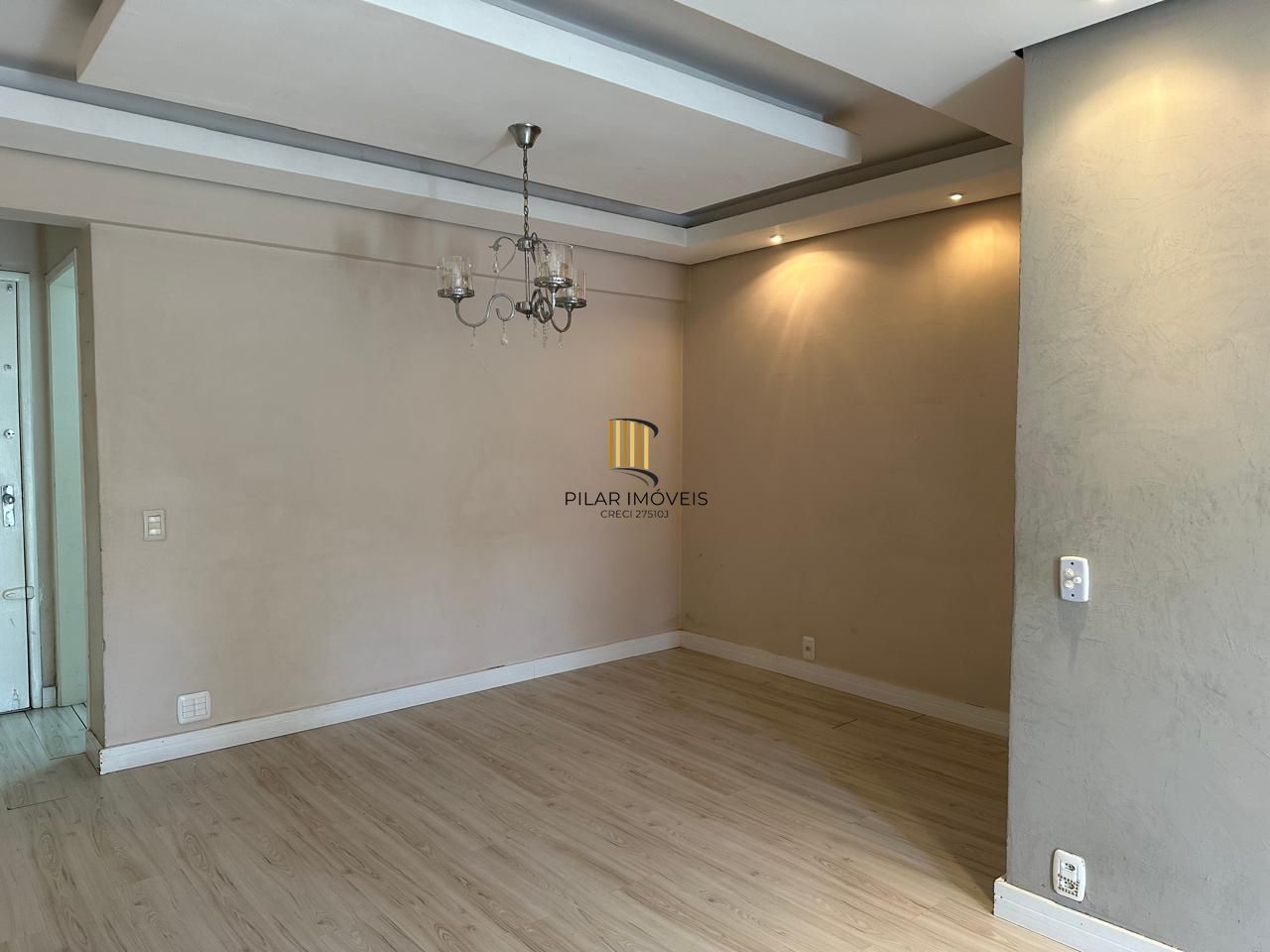 Apartamento 2 quartos bairro Cristal.