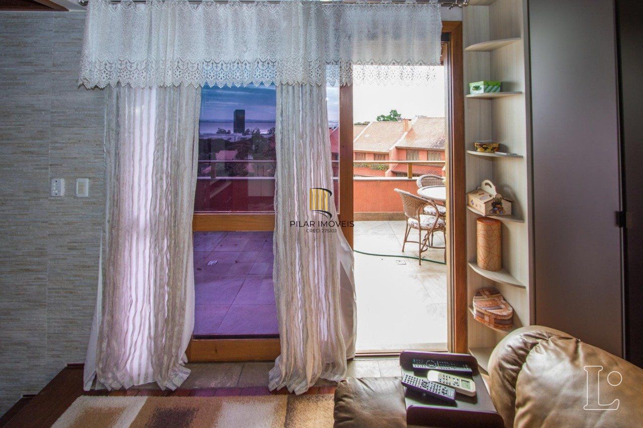 Casa Condominio para Venda - 382.86m², 4 dormitórios, sendo 2 suites, 4 vagas - Cristal