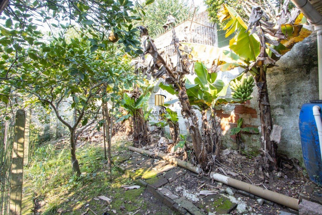 Casa para Venda - 72.6m², 4 dormitórios, sendo 1 suites, 6 vagas - Camaquã