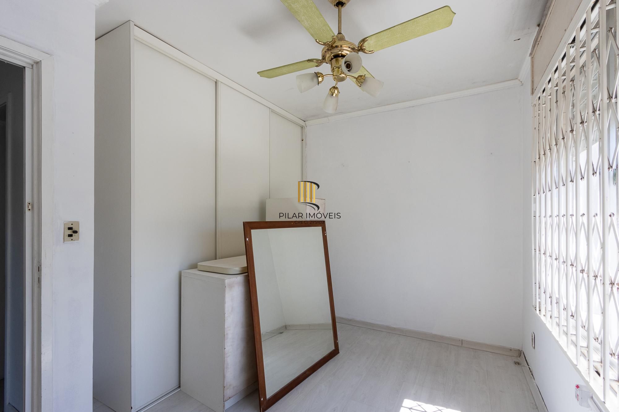 **Apartamento 2 dorm Residencial à Venda no Bairro Cristal, Porto Alegre, RS**