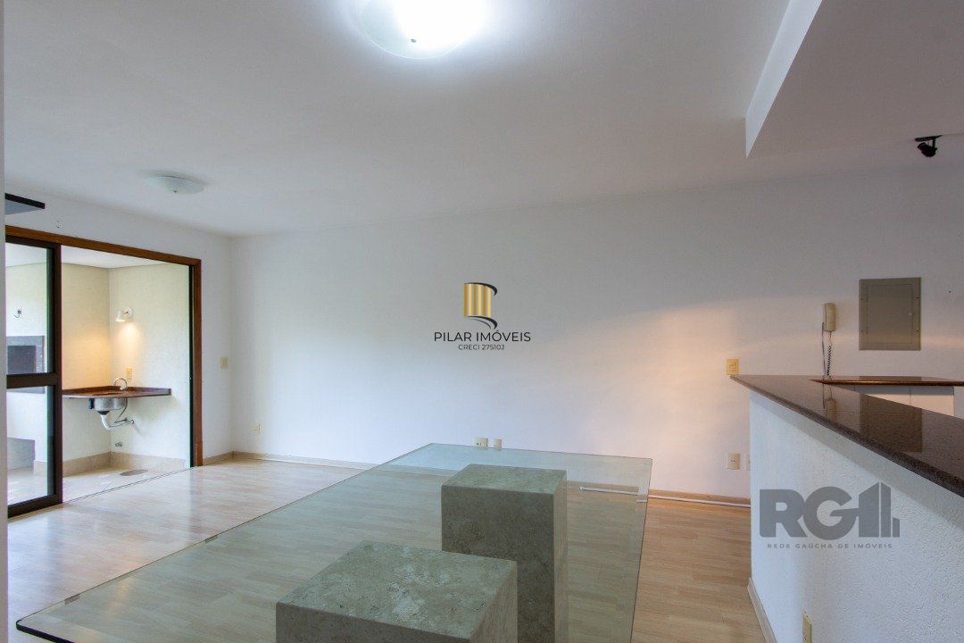 Apartamento 3 dormitórios e 2 vagas na Tristeza