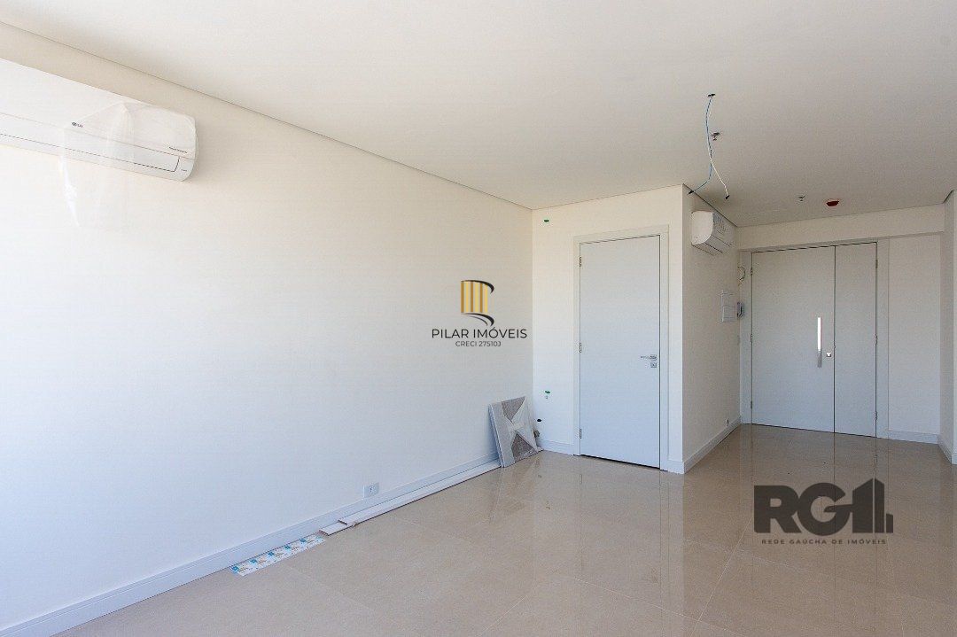 Sala comercial no Shopping Pontal | 28,69m2 Privativos | 20º andar