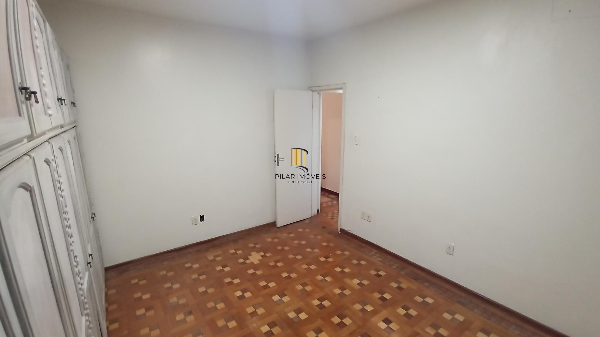 Cobertura com 2 dormitórios no bairro Petrópolis