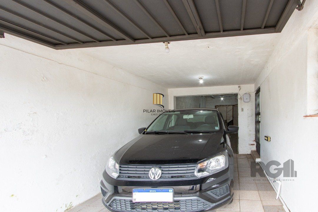 Casa para Venda - 440m², 3 dormitórios, sendo 1 suites, 2 vagas - Santa Tereza
