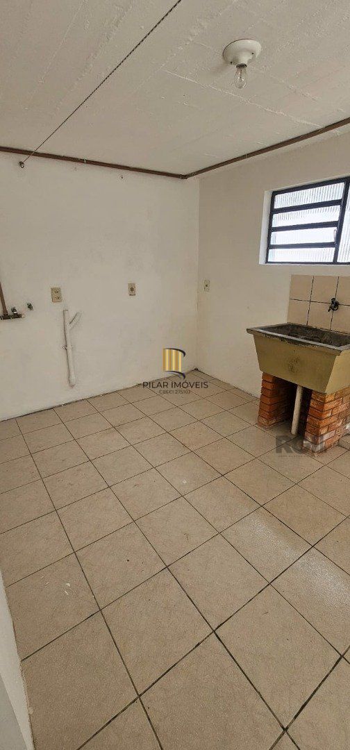 Casa 4 dormitórios no bairro Jardim Sabará