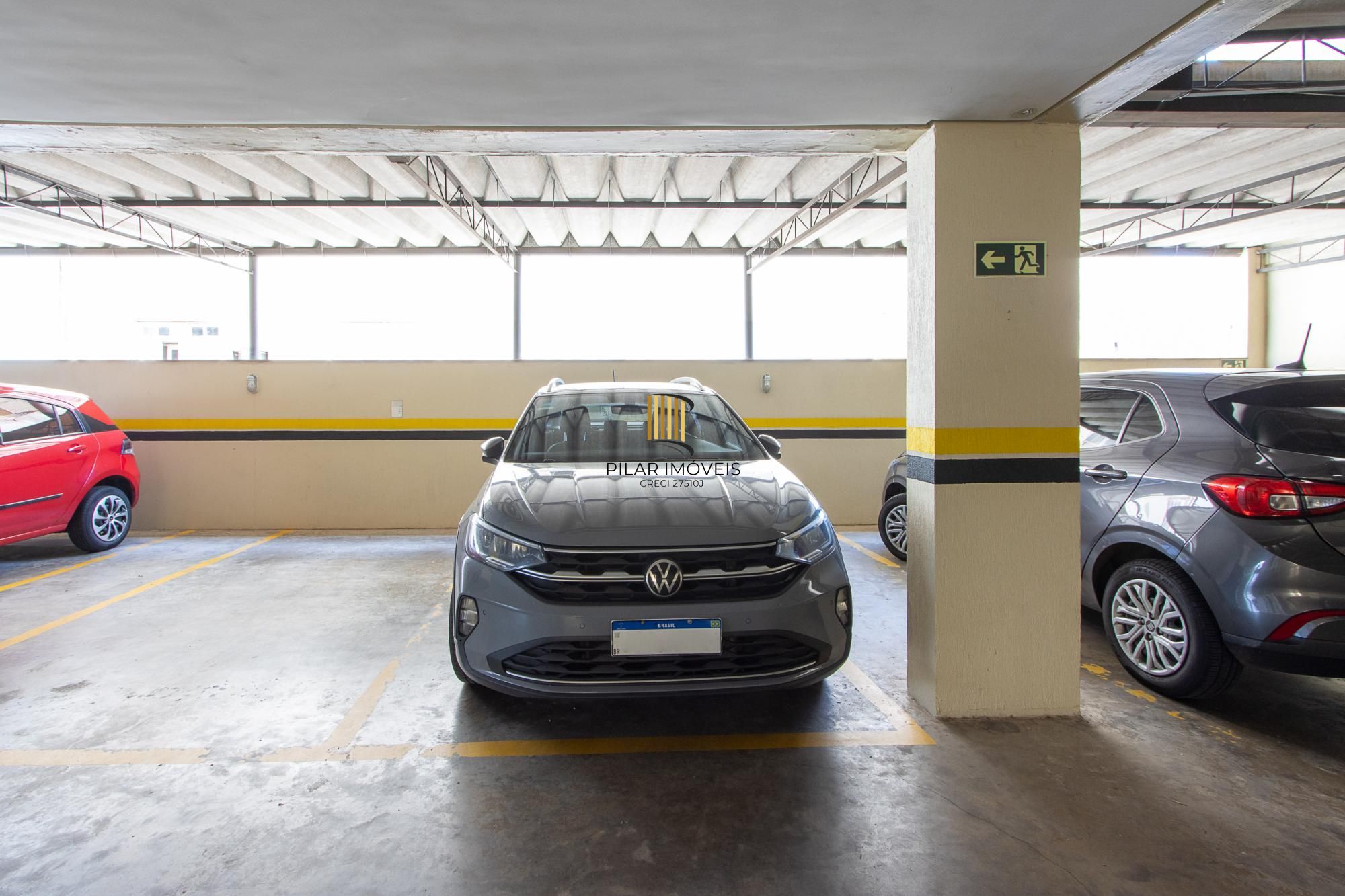 Apartamento MOBILIADO à venda - 2 dormitórios, suíte - Vista  perene