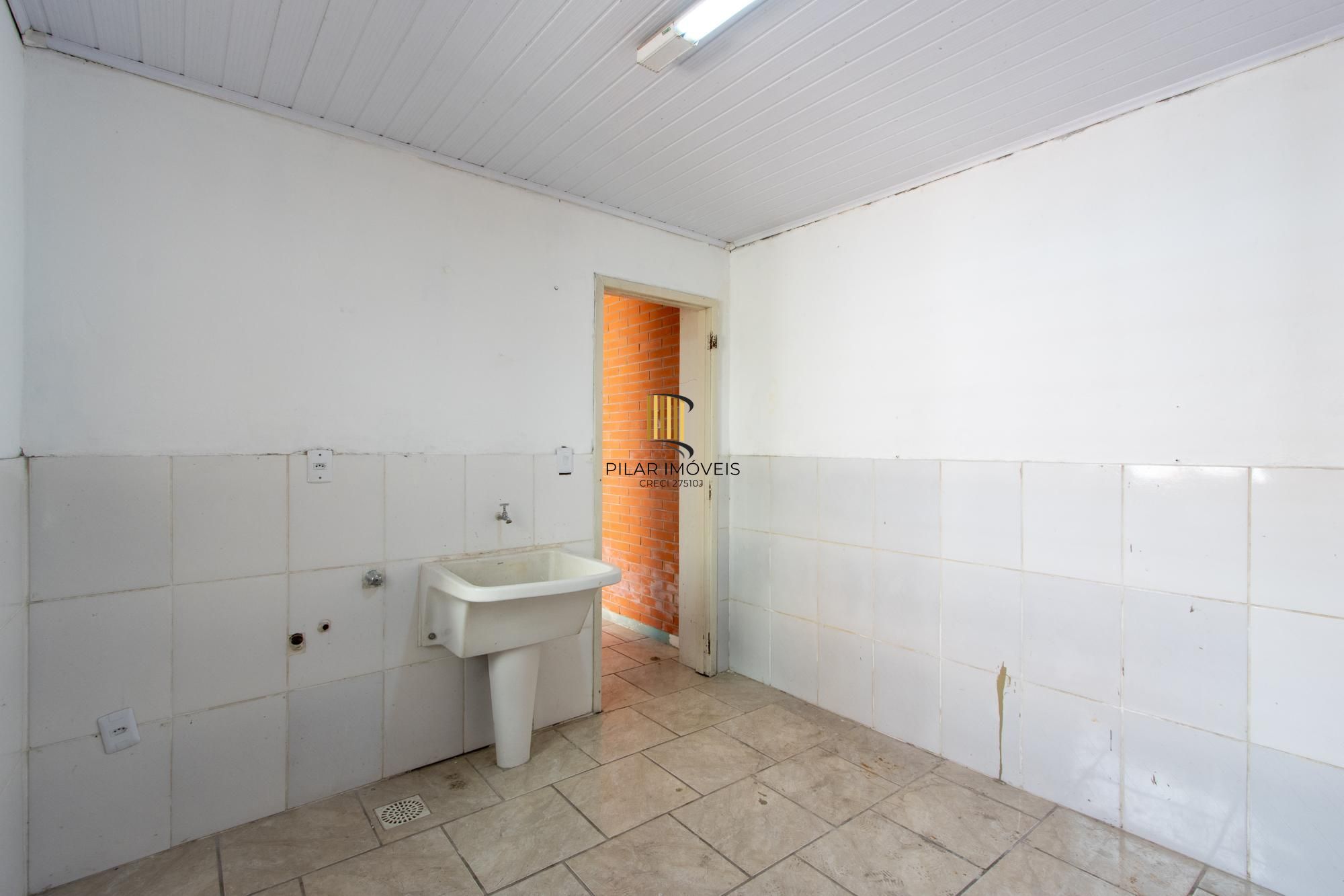 CASA PARA VENDA/LOCAÇÃO BAIRRO HÍPICA - 322m2