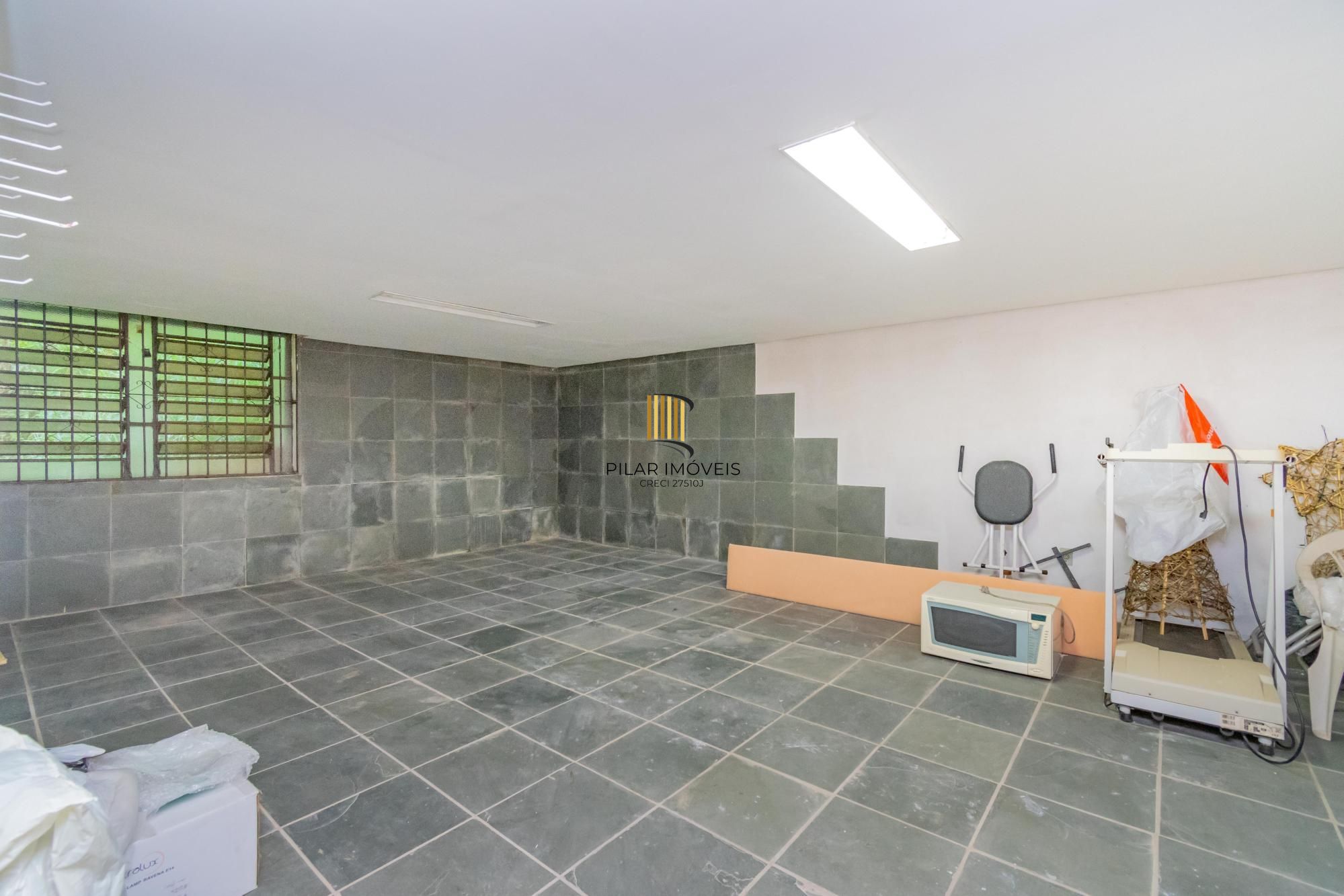 Cobertura horizontal, alto padrão, bairro Santa Tereza, 341m²  área privativa, 02 vagas garagem!