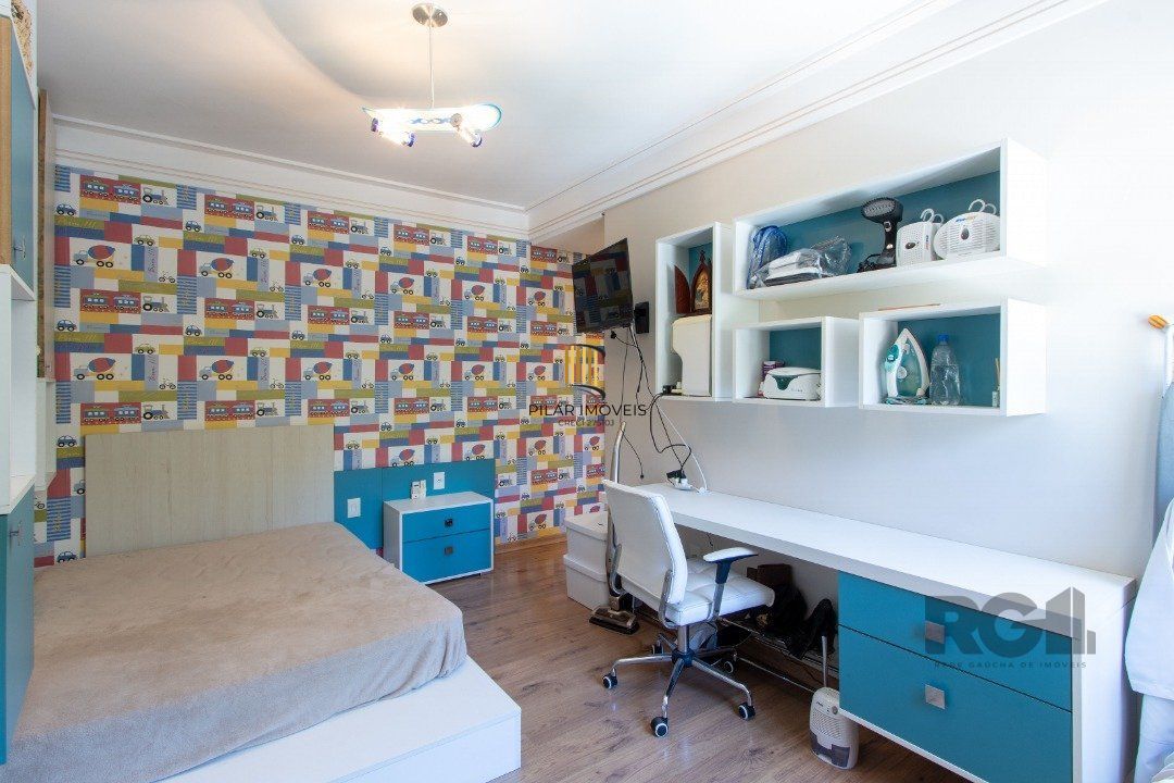 Casa 3 dormitórios no bairro Nonoai