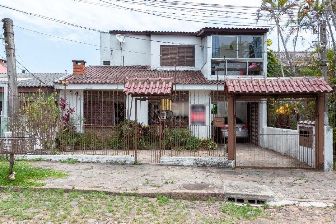 Casa para Venda - 149.99m², 6 dormitórios, sendo 2 suites, Nonoai - Pilar Imóveis