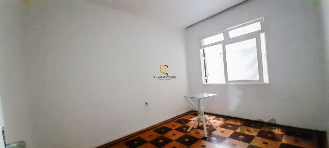 Apartamento de 3 dormitórios no Centro Histórico em Porto Alegre