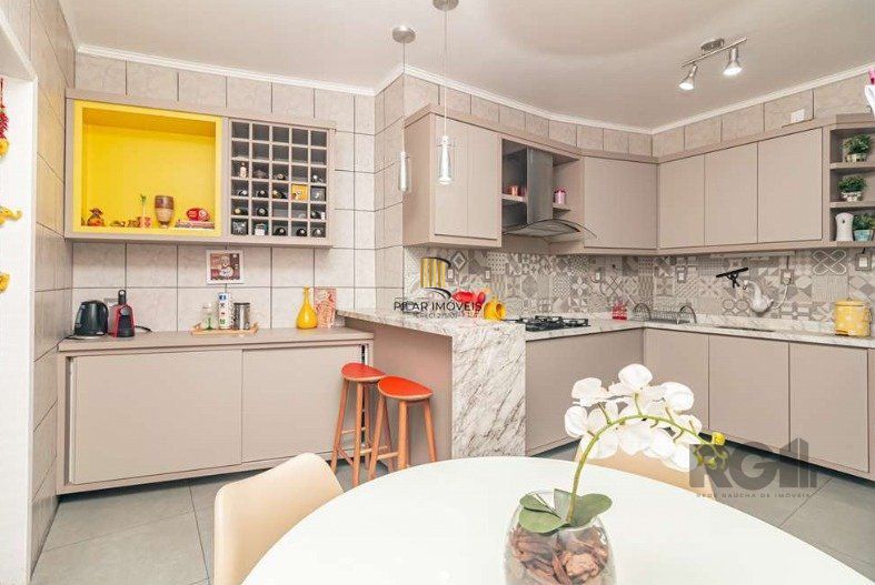 Apartamento 3 dormitórios no bairro Petrópolis